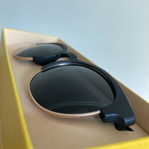 Sunski Avila in Black Slate